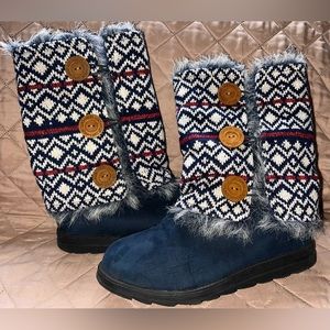 Muk Luks Nikki 3-in-1 faux blue suede boots size 9
